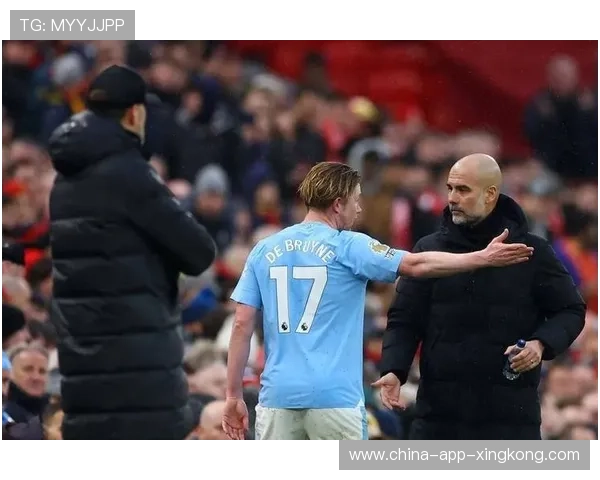 曼城的中场组织：比赛中的闪光点与不可或缺的灵魂